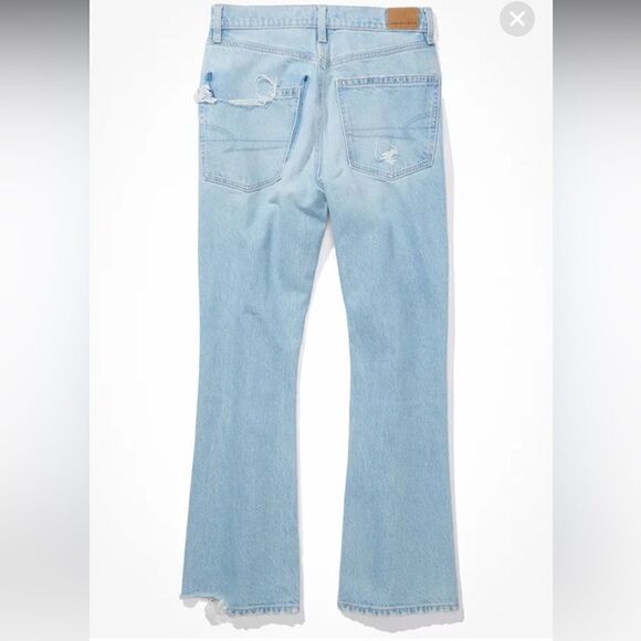 AMERICAN EAGLE Women’s Light Wash 90s Flare Destroyed Denim Jeans Sz 14 - Picture 13 of 14